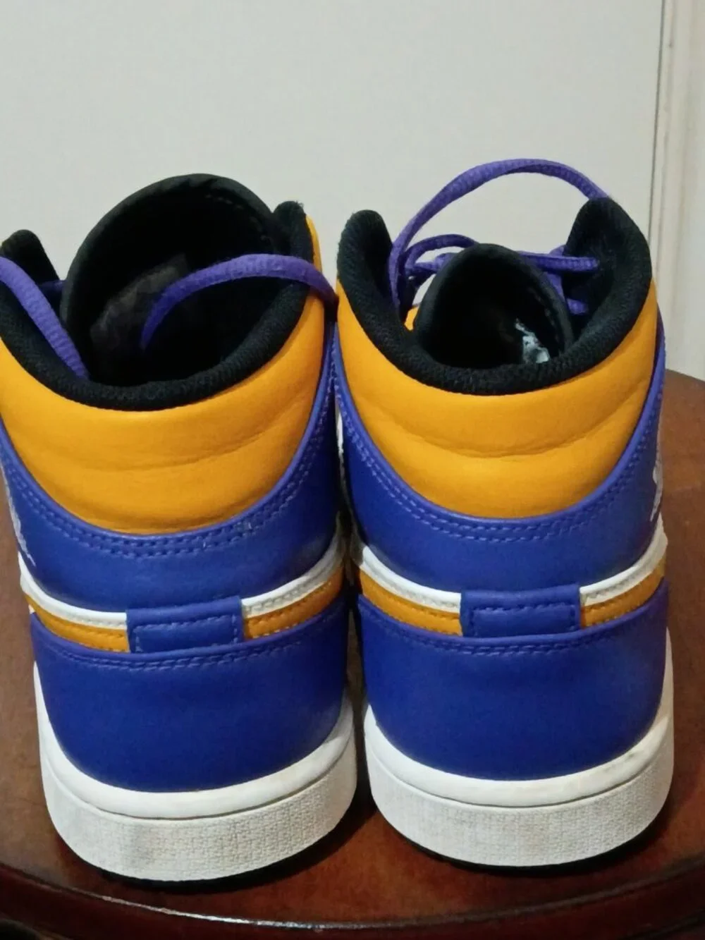 Nike Air Jordan 1 Mid 